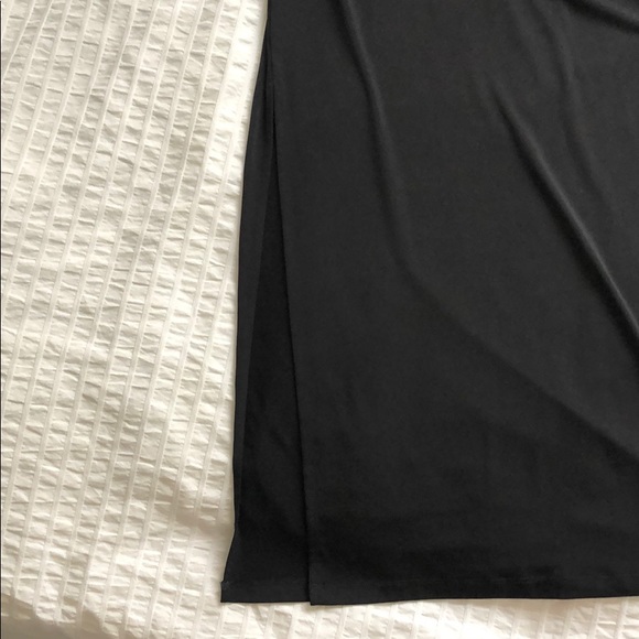 Black maxi column dress with side slit - Picture 3 of 3